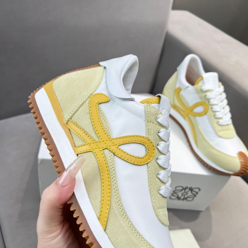 Loewe Sneakers